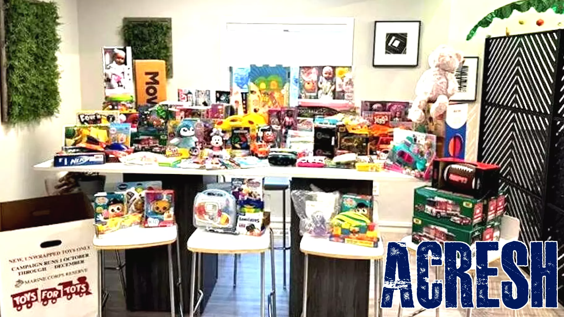 ERA Team VP Real Estate Spreads Holiday Cheer with Toys for Tots Donation